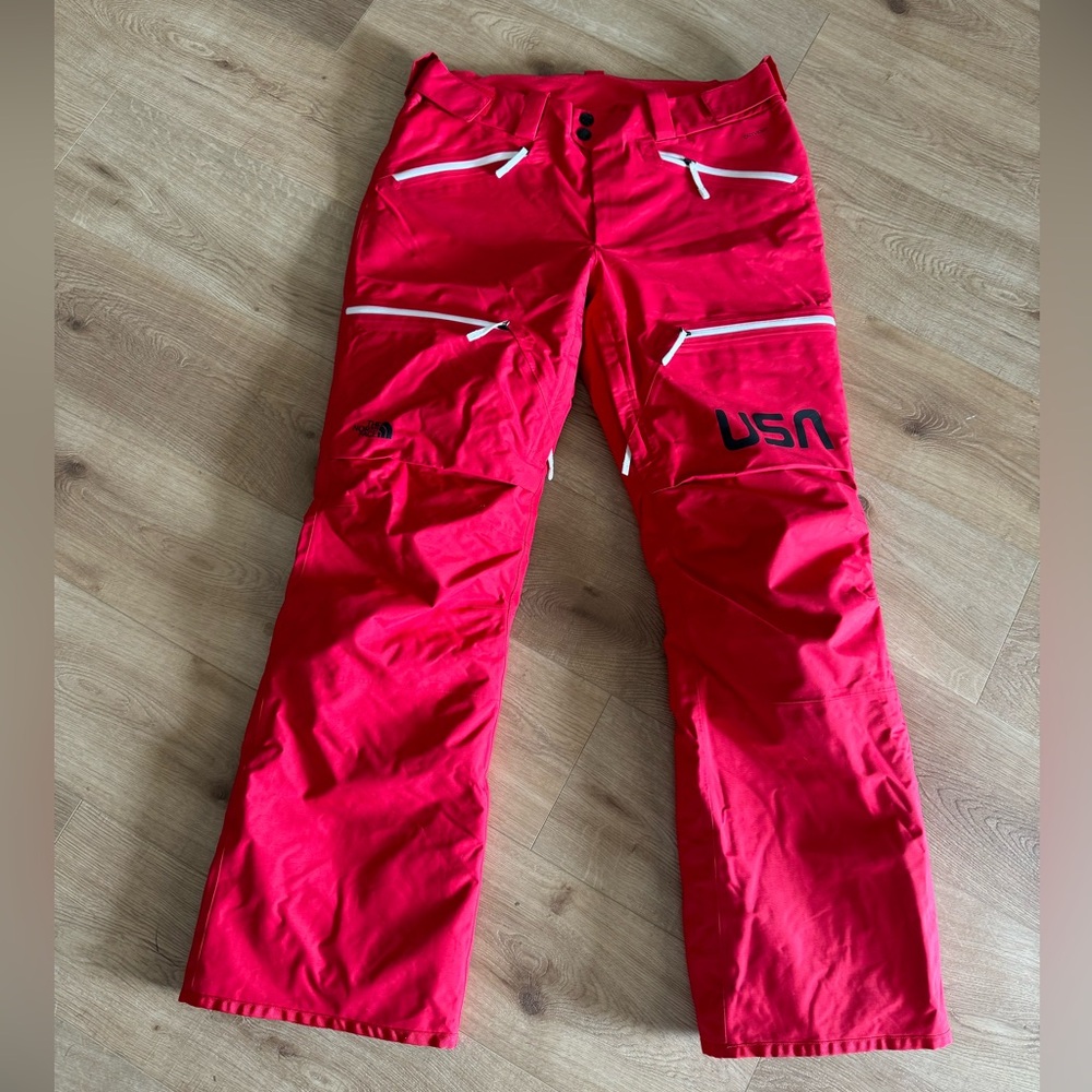 The North Face ski pants women excellent condition
